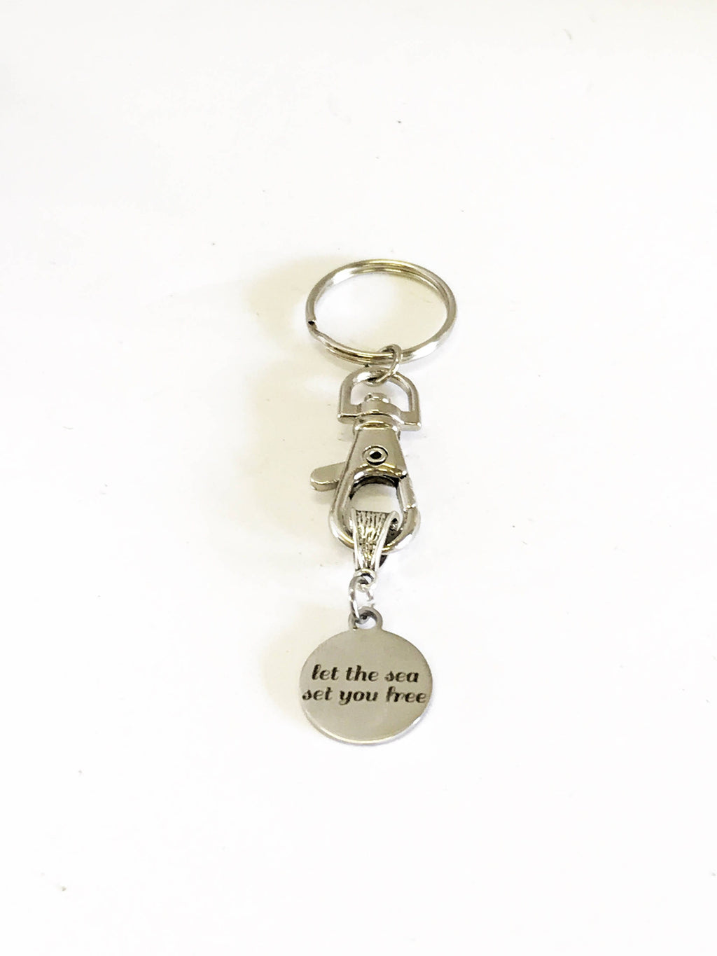 Let The Sea Set You Free Keychain, Beach Trip Gift for Her, Beach Lover Motivational Gift for Him, Girls Trip Gifts, Girls Weekend Away Gift