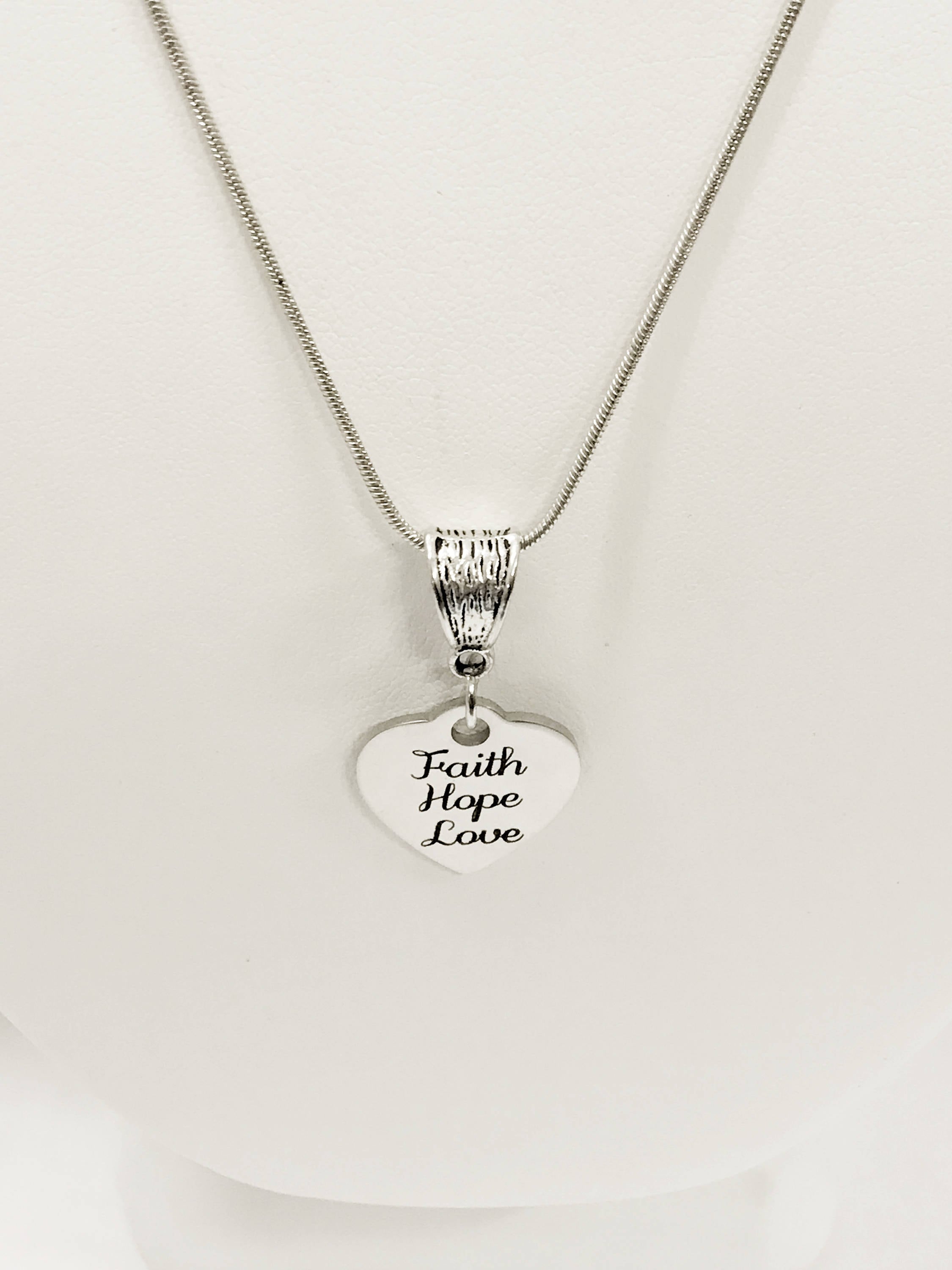 Love Gifts, Faith Hope Love Necklace, Love Jewelry Gifts, Christian Valentines Gifts, 1 Cor 13 Scripture Gifts, Christian Jewelry, 1 Cor 13