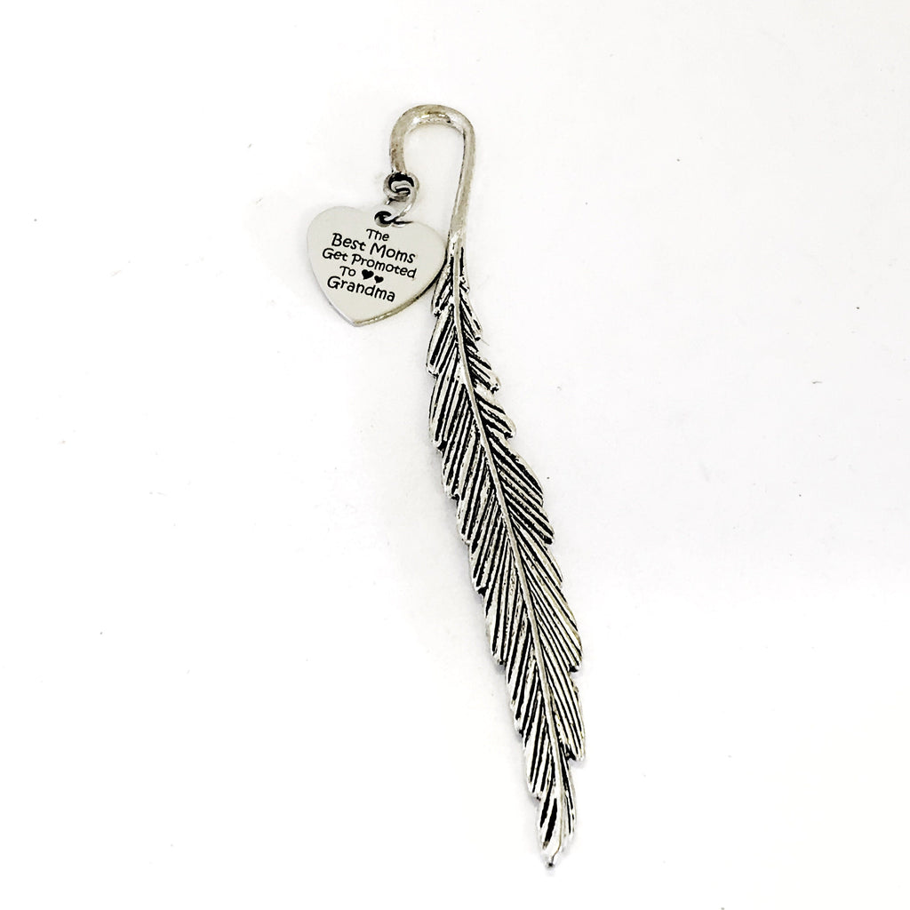 Bookmark Gift, The Best Moms Get Promoted To Grandma Bookmark, Grandma Bookmark, Grandma Announce, Gift For Grandma, Pregnancy Announcement